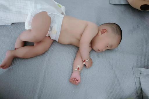 句容宝宝鼻子不通气